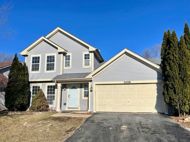 Building Photo - 21226 W Chastworth Ln