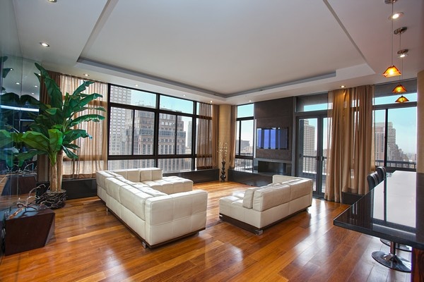 Primary Photo - 445 5th Ave