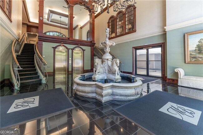Foto del edificio - 3334 Peachtree Rd NE