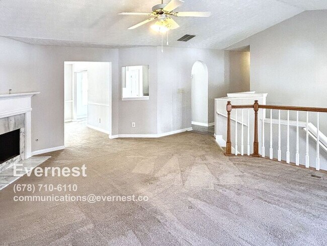 Foto del edificio - 832 Stonebridge Crescent