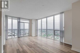 Building Photo - 3975 Grand Park Dr