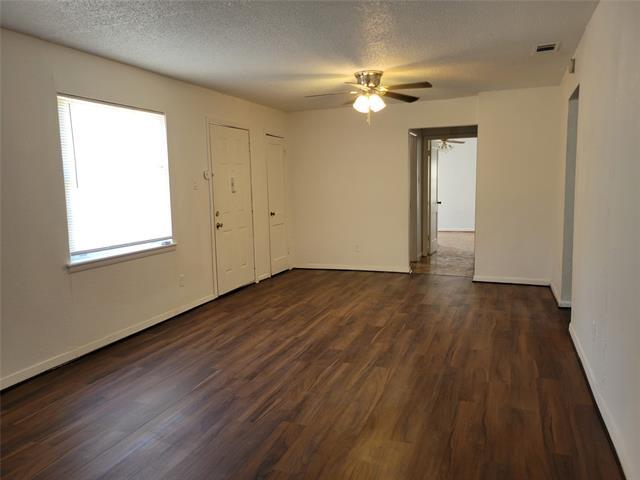 Foto del edificio - 4207 Harvey Dr