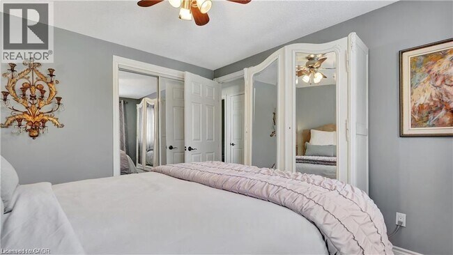 Photo du bâtiment - 35 Pearce Ave