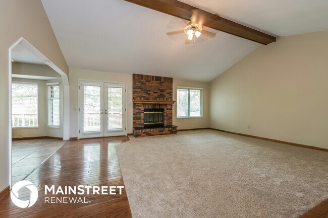 Building Photo - 920 Justice Ct