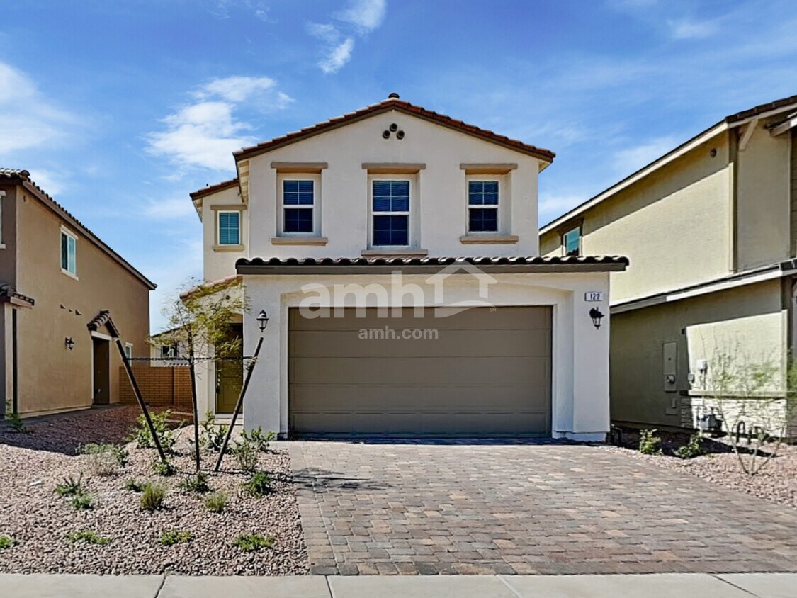 Primary Photo - 122 Island Plumeria Ln