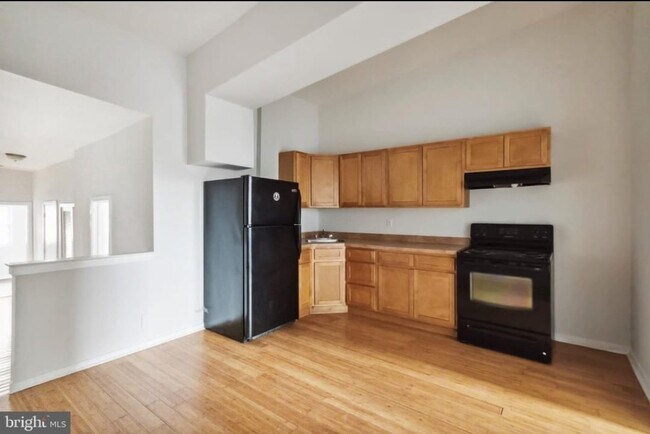 Foto del edificio - 1918 W Diamond St