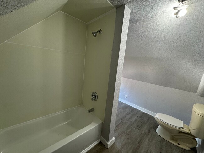 Foto del edificio - 1607 N 7th St