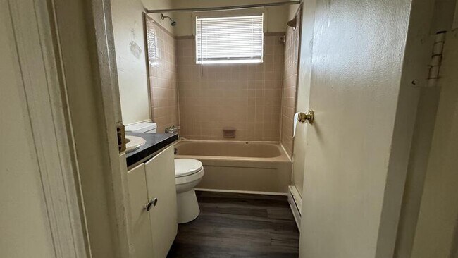 Building Photo - 2816 Kulman Place