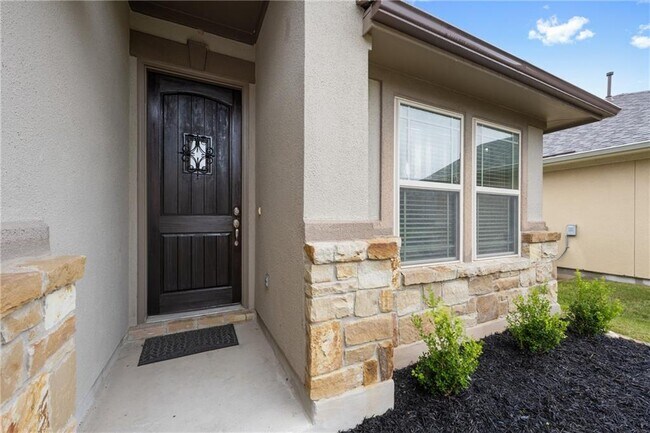 Foto del edificio - 7310 Sunset Heights Cir