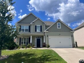 Building Photo - 212 Tulip Dr