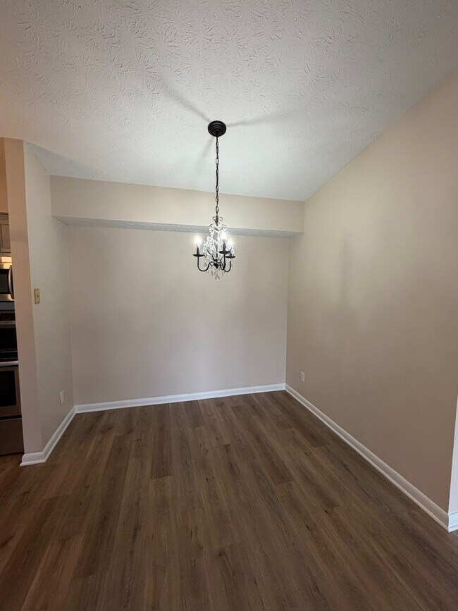 sala de desayunos - 533 Aspen Glen Dr