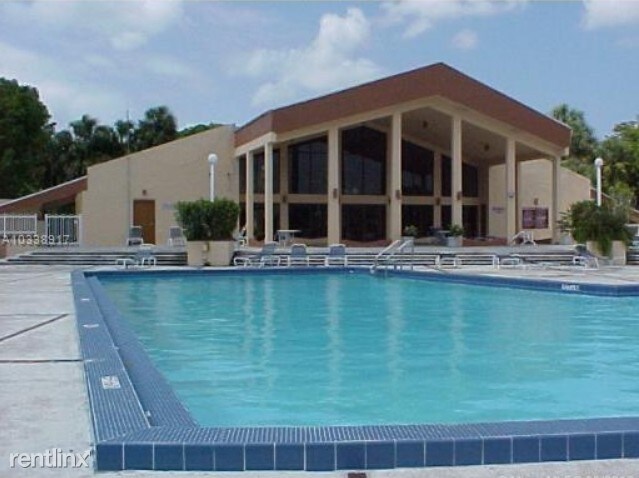 14321 Sw 88th St Miami Fl 33186 Condo For Rent In Primary Photo 14321 Sw 88th St