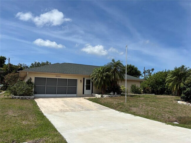 Foto del edificio - 10123 Bay Ave