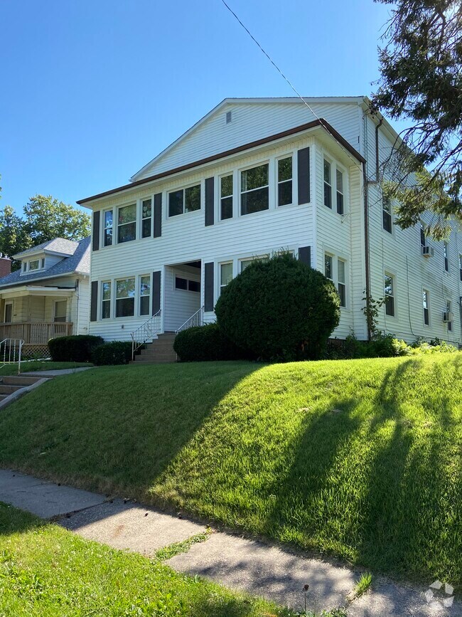 Apartamentos de renta en Rosedale Davenport, IA