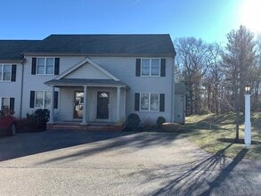 Building Photo - 500 Justin Dr