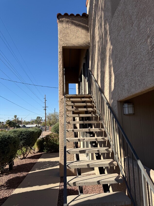 Foto principal - 1745 E Glenn St