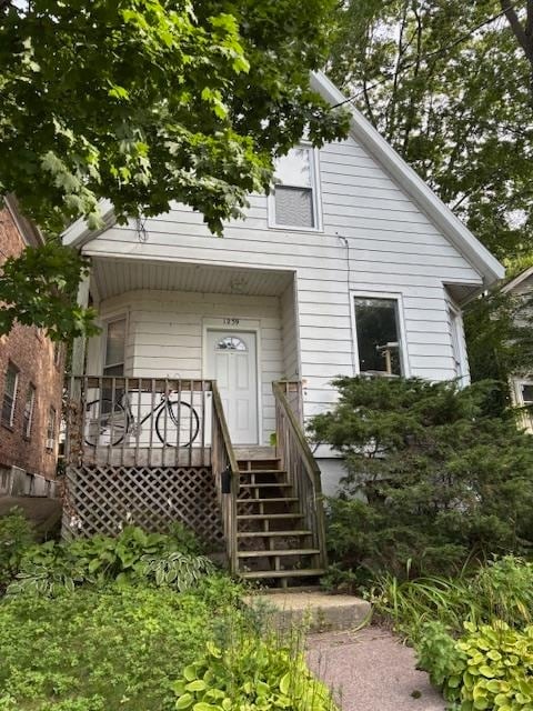 Building Photo - 1239 E Johnson St