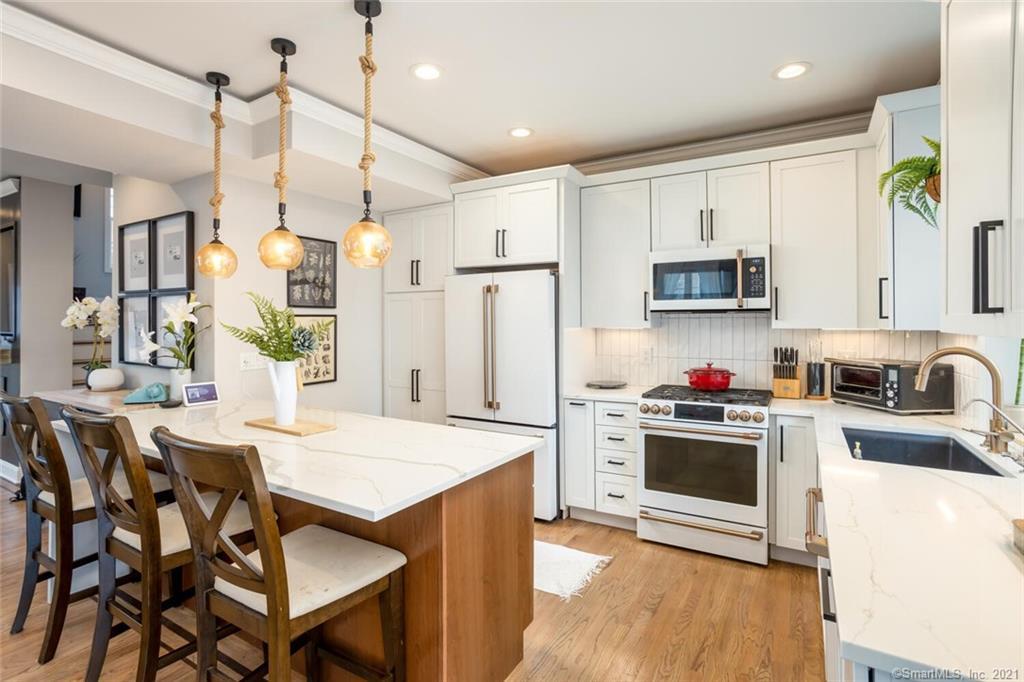 36 Ferris Ave Unit A1, Norwalk, CT 06854 Condo for Rent in Norwalk