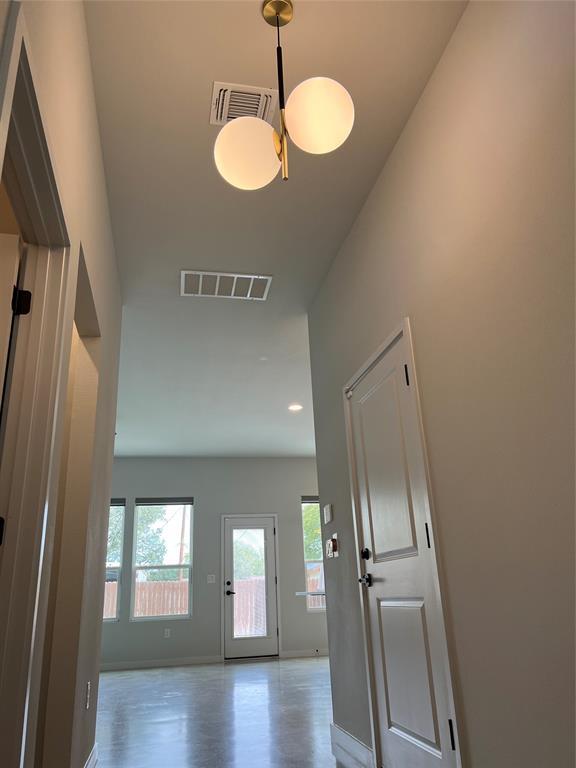 Foto del edificio - 1302 Limelight Ln
