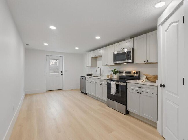 Foto del edificio - 636 N 1280 E