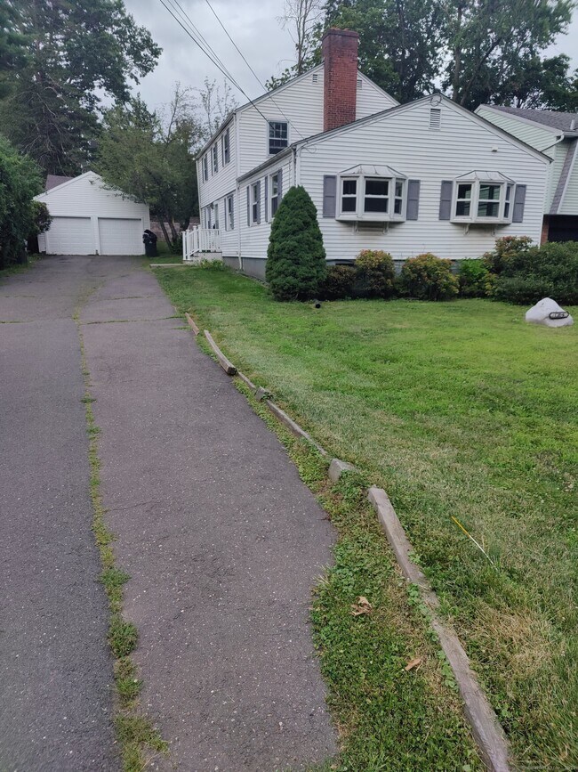 Building Photo - 1254 Trout Brook Dr