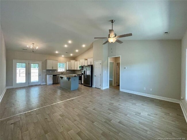 Building Photo - 111 Alfalfa Dr