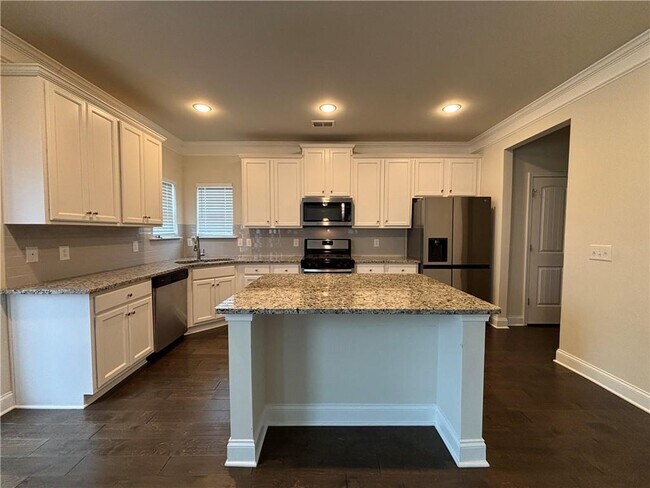 Foto del edificio - 5123 Woodline View Ln