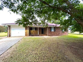 Building Photo - 3395 Bolden Ln