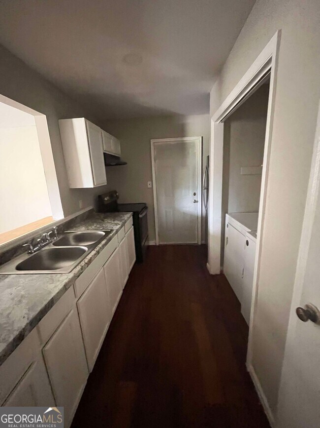 Foto del edificio - 1417 Woodliff St