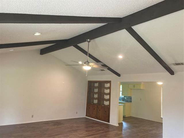 Building Photo - 925 Boone Dr