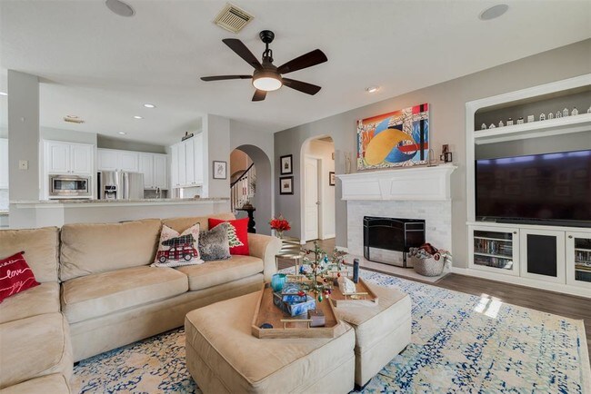 Foto del edificio - 22735 Emily Park Ln