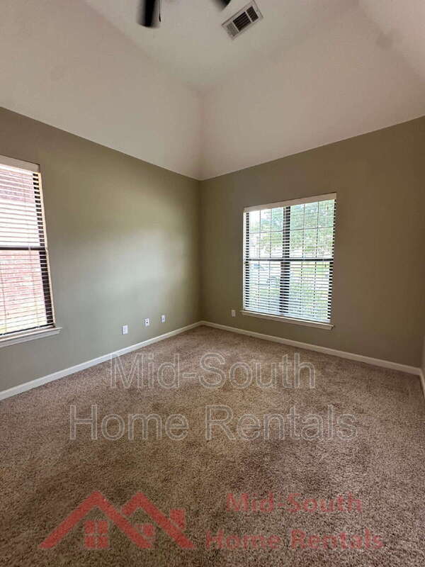 Foto del edificio - 12430 Dusty Field Rd