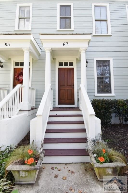 Building Photo - 67 Charter Oak Dr