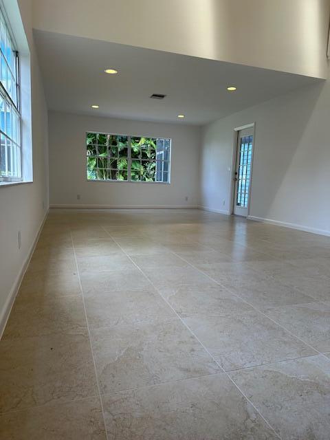 Building Photo - 804 Ocean Dunes Cir