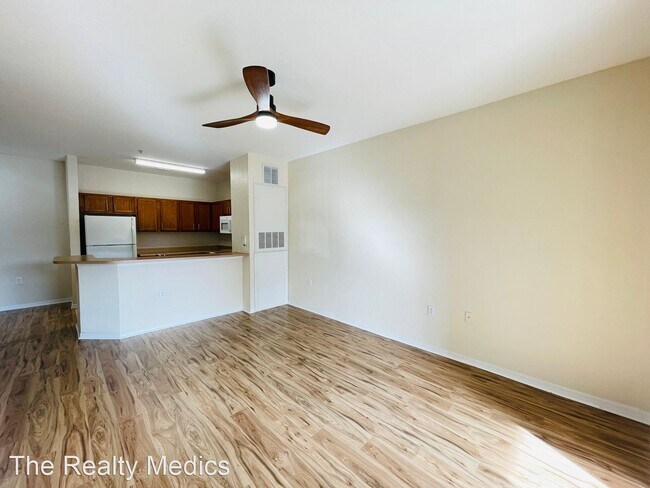 Foto del edificio - 1 br, 1 bath House - 8201 Claire Ann Dr Un...