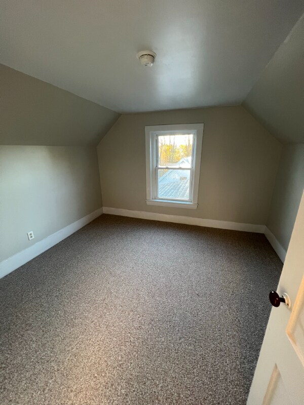 36 Village St Unit 2, Lisbon, ME 04250 Room for Rent in Lisbon, ME