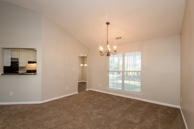 Foto del edificio - 310 The Gables Dr