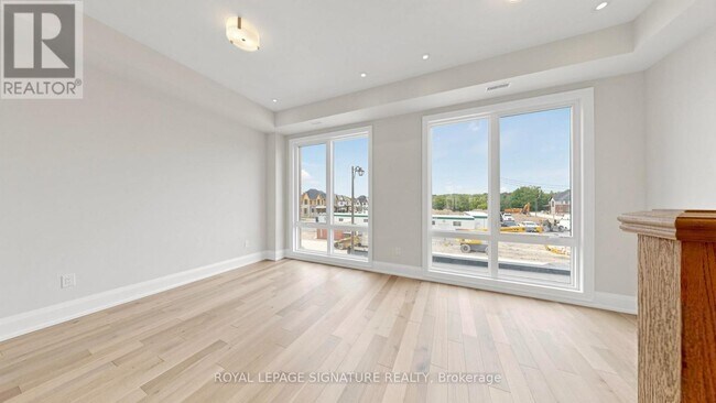 Building Photo - 433 York Downs Blvd