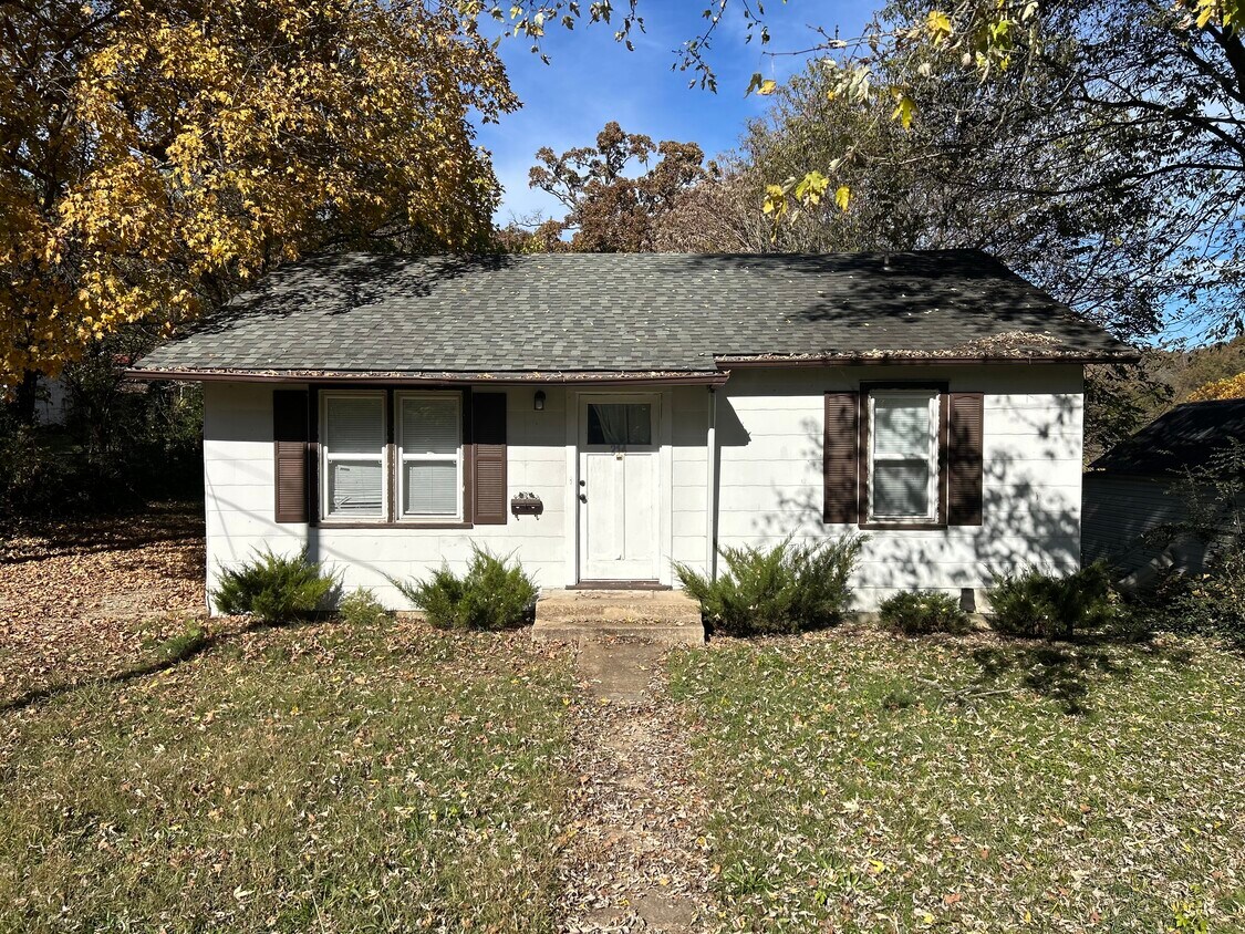 Foto principal - 214 Poplar St