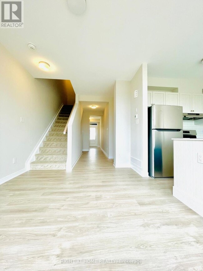 Building Photo - 825 Andesite Ter