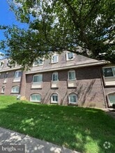 Building Photo - 11901 Tarragon Rd