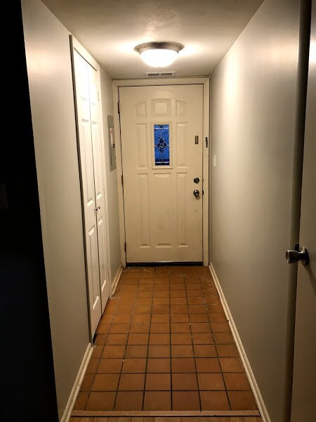 Foto del edificio - 7425 Countrybrook Dr