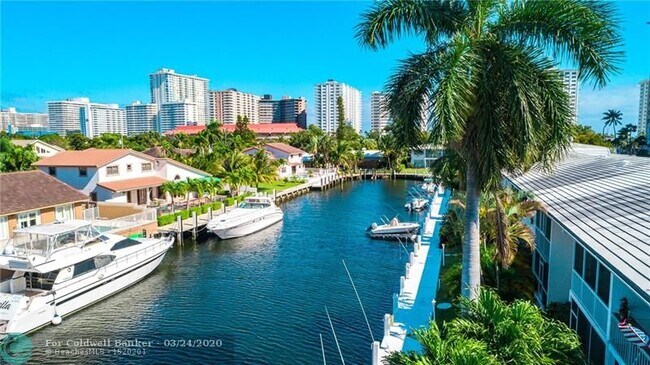 Foto del edificio - 3209 NE 36th St