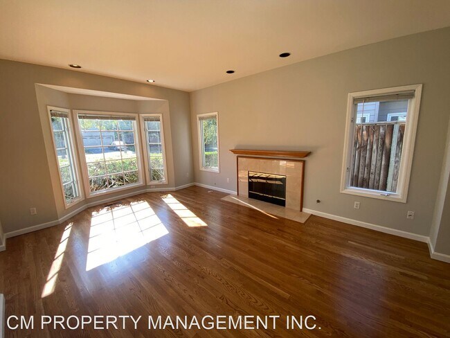 Building Photo - 4 br, 2.5 bath House - 2727 Gaspar Ct