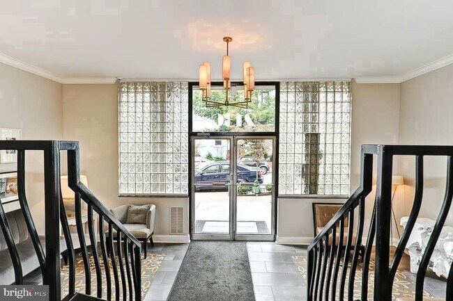Foto del edificio - 2130 N St NW