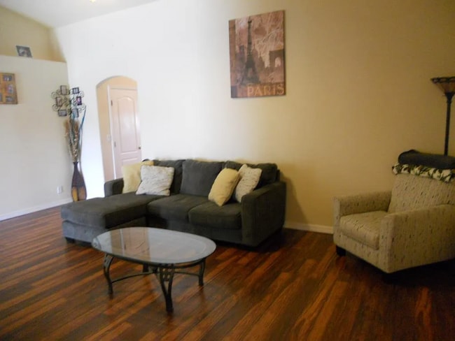 Foto del edificio - 482 NW Sandpiper Ave