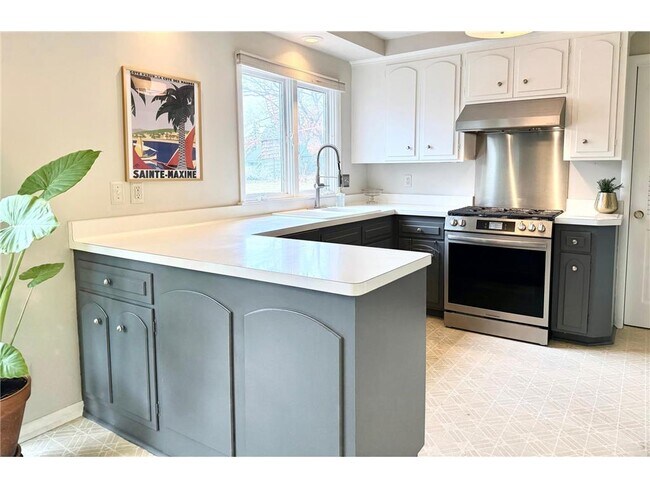 Foto del edificio - 6904 Gleason Rd