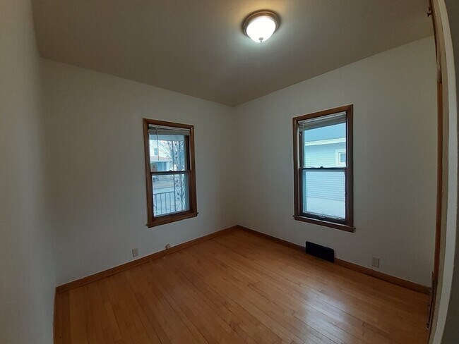Foto del edificio - 1536 Cedar St