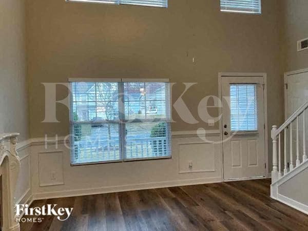 Building Photo - 1427 Long Paw Ln