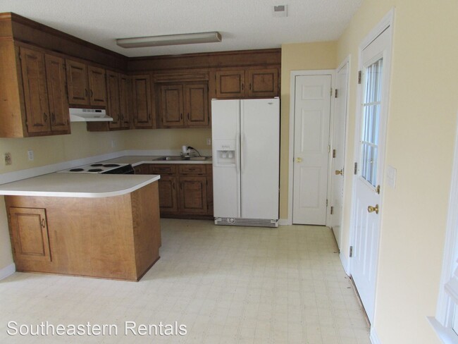 Foto del edificio - 3 br, 1 bath House - 100 Annie St